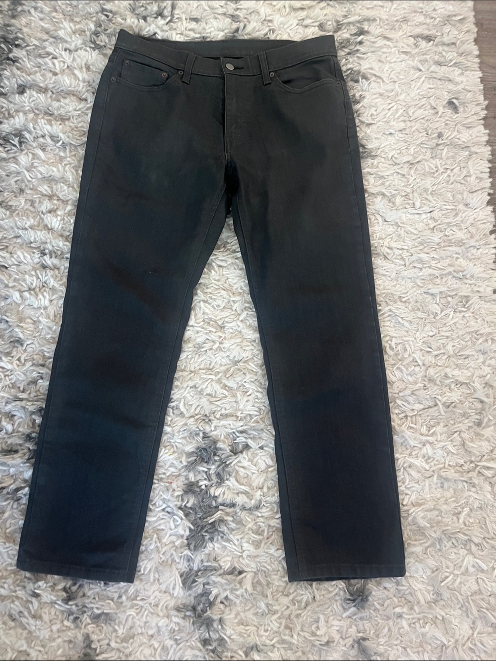 Levi’s slim straight stretch jeans 33x30